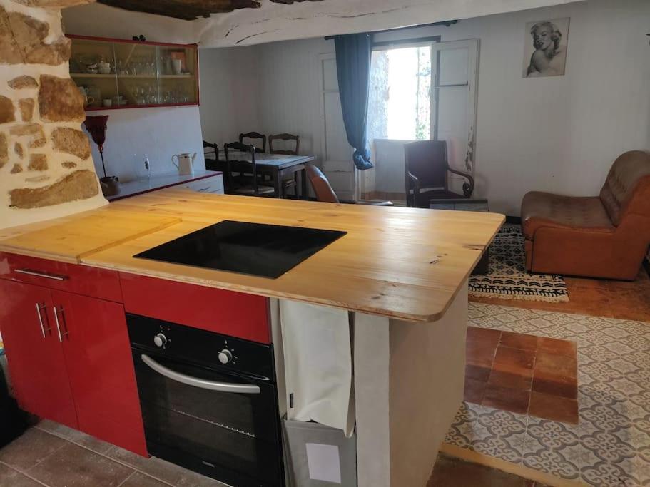 Villa Vilata A Padern Dans Les Corbieres Sauvages Zewnętrze zdjęcie